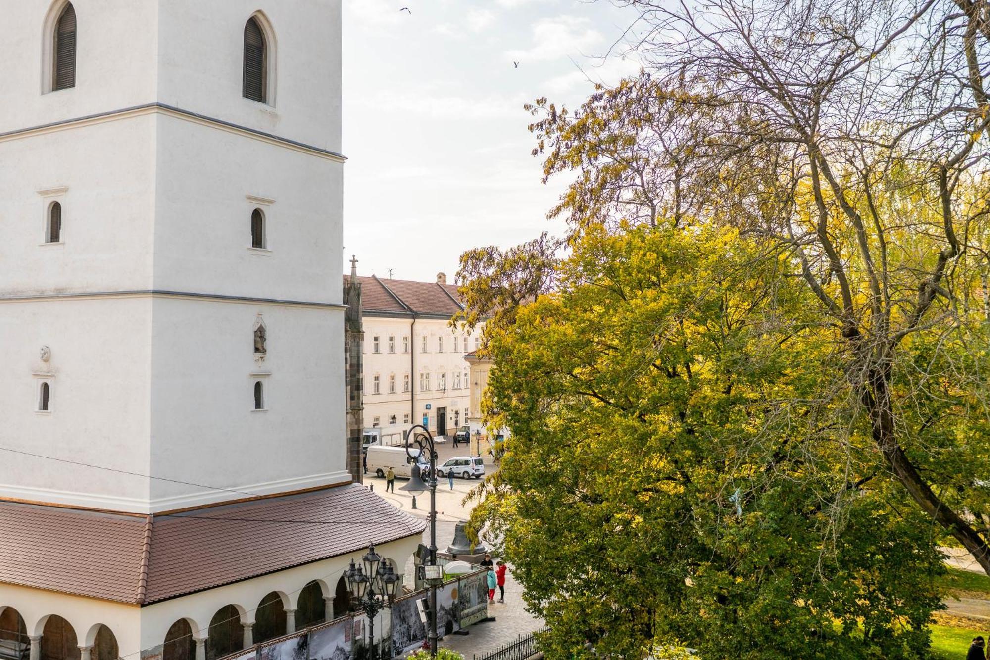 Luxapart III Beautiful Views Kosice Luaran gambar